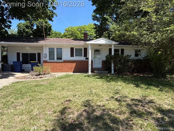 416 W Corunna Avenue , Corunna, MI 48817