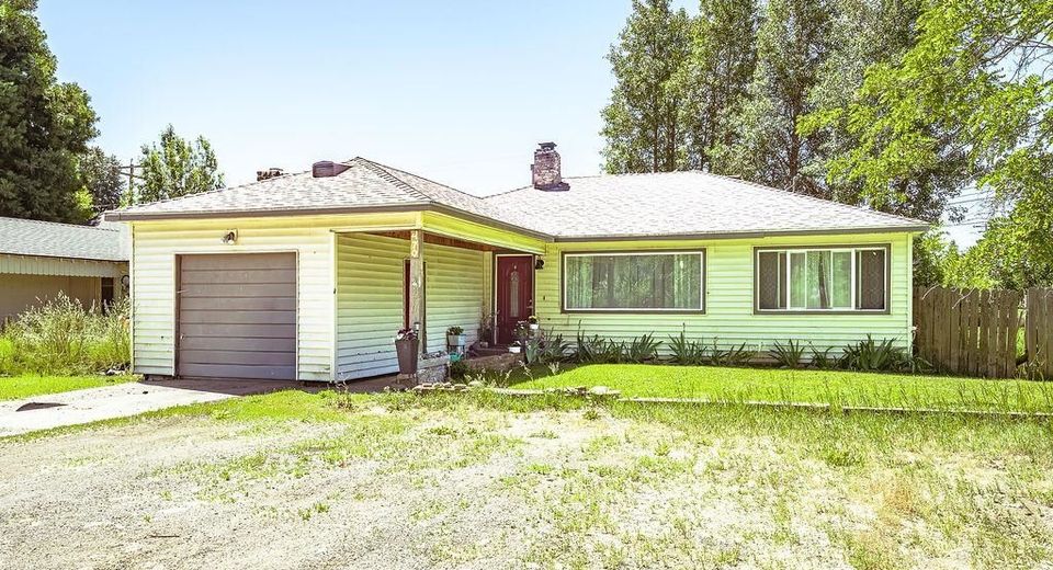 470 Riverside Avenue, Chester, CA 96020 Photo