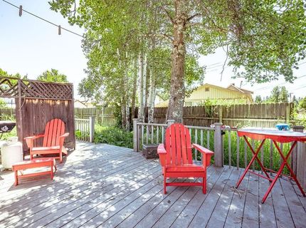 470 Riverside Avenue, Chester, CA 96020 Photo