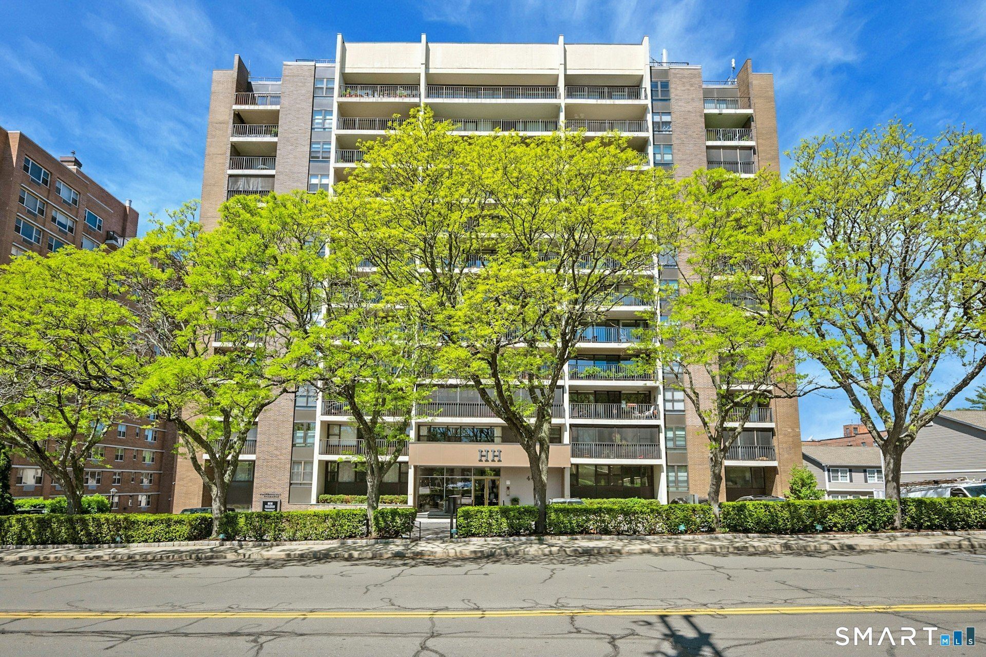44 Strawberry Hill, Unit 5C, Stamford, CT 06902 Main Photo