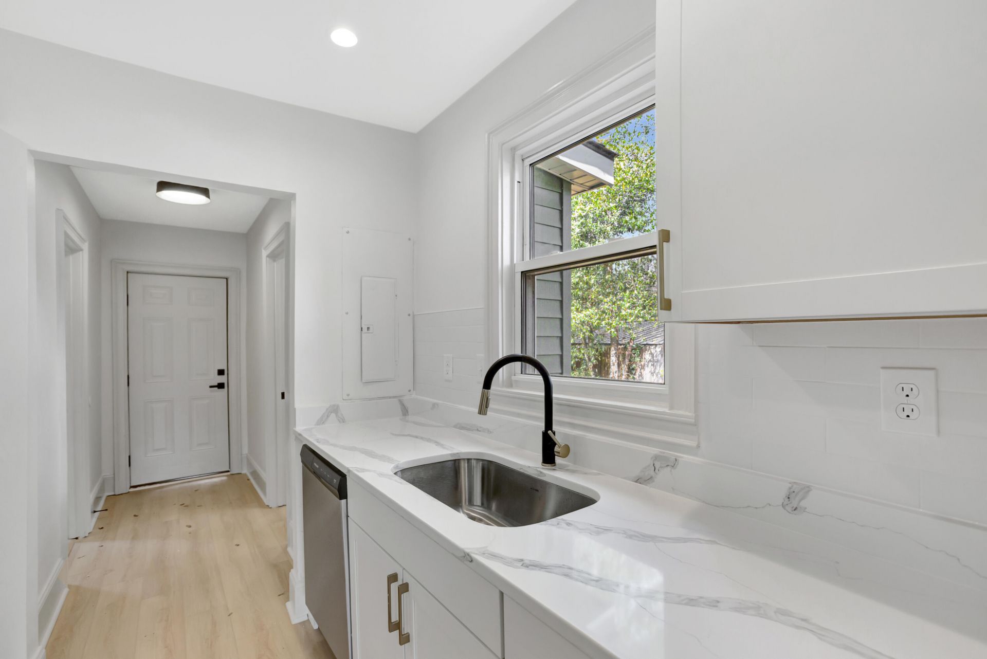 2642 Ferrara Drive Photo 8