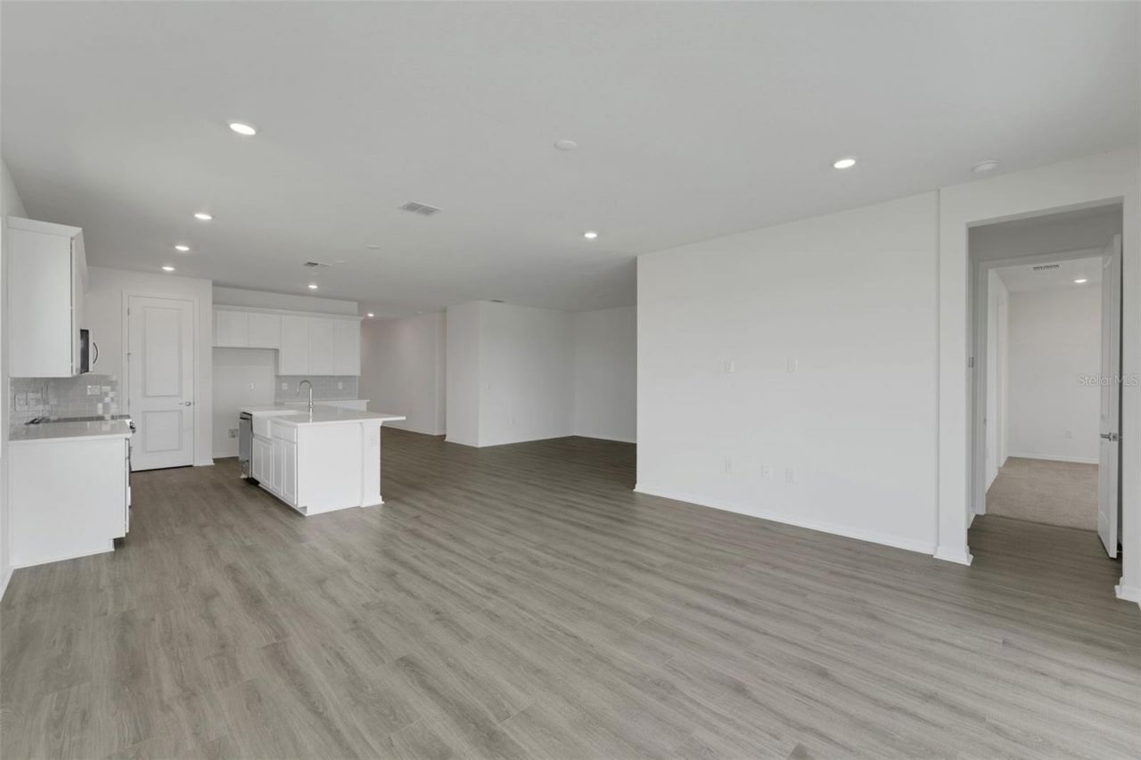 16930 Squirrel Branch Lane, Alva, FL 33920 Photo
