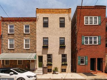 705 MANTON STREET, PHILADELPHIA, PA 19147