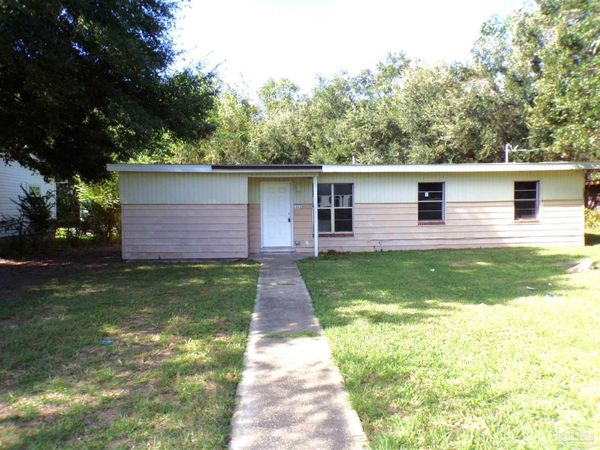 6861 Melanie Dr, Pensacola, FL 32505