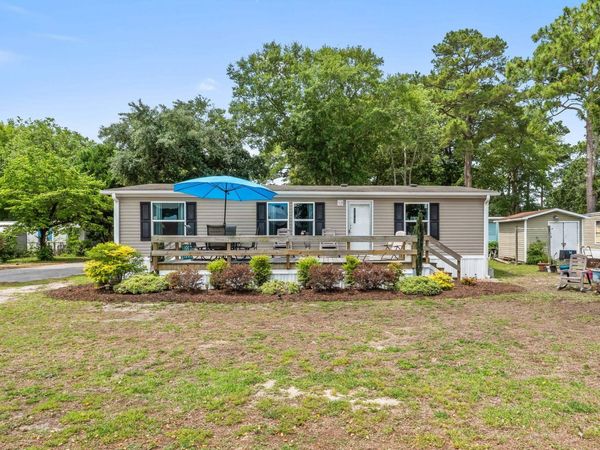 1617 Crystal Lake Dr., Myrtle Beach, SC 29575