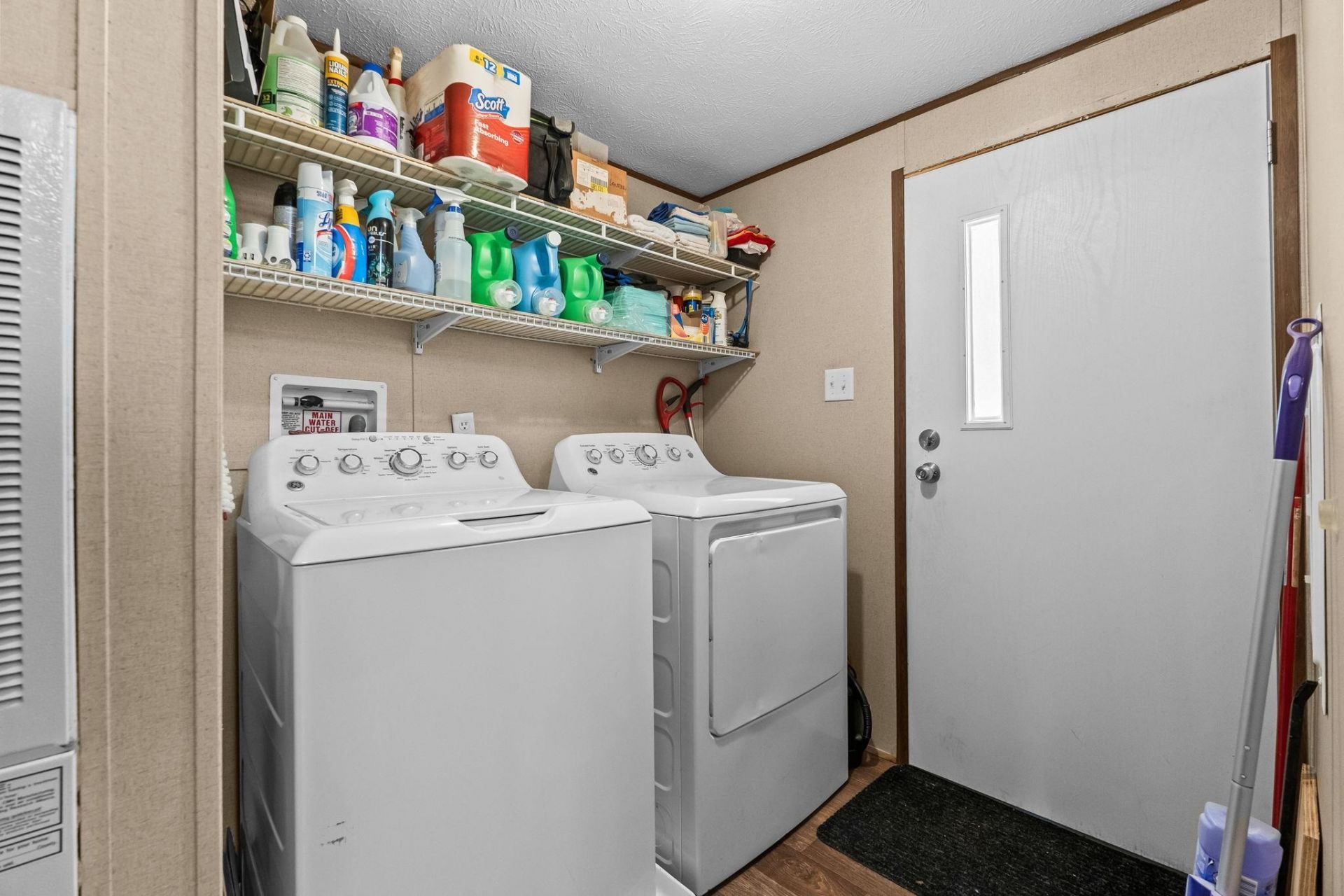 1617 Crystal Lake Dr. Photo 35