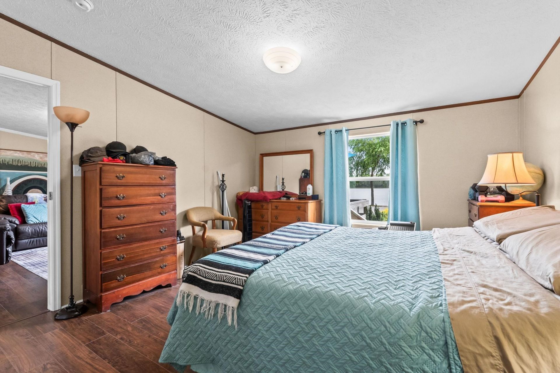 1617 Crystal Lake Dr. Photo 7