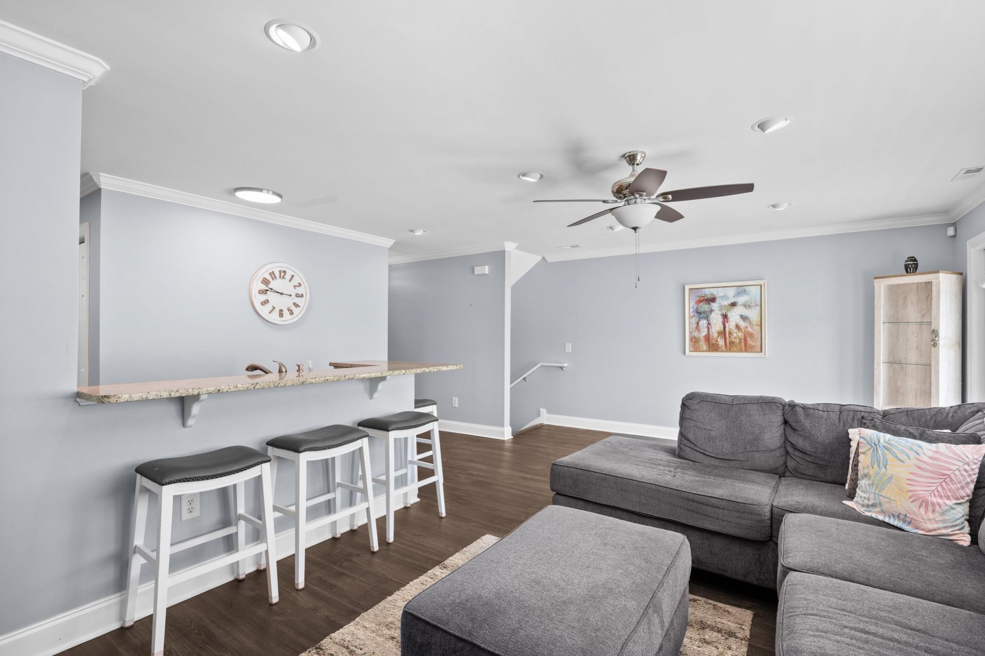 209 N Hillside Dr. Photo 10