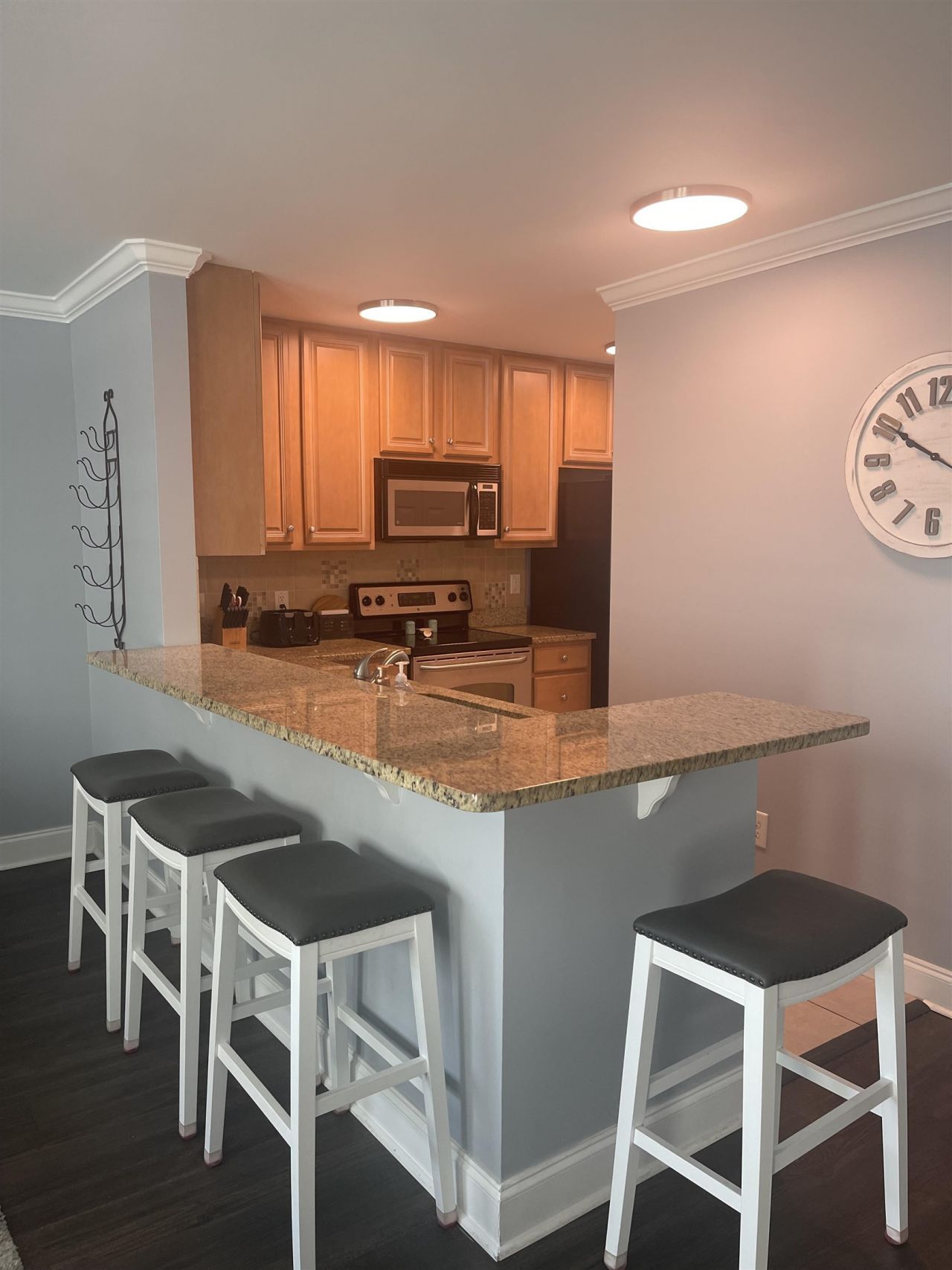 209 N Hillside Dr. Photo 15