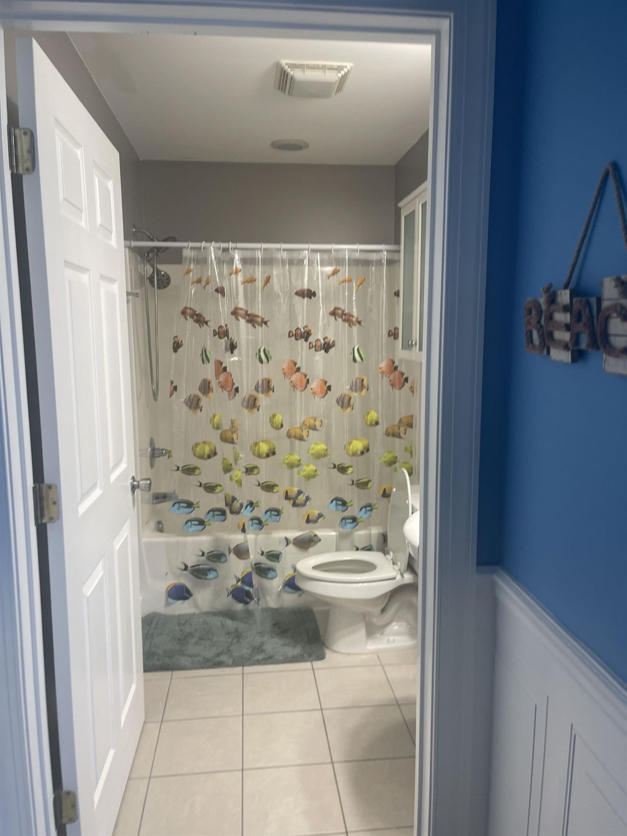 209 N Hillside Dr. Photo 40