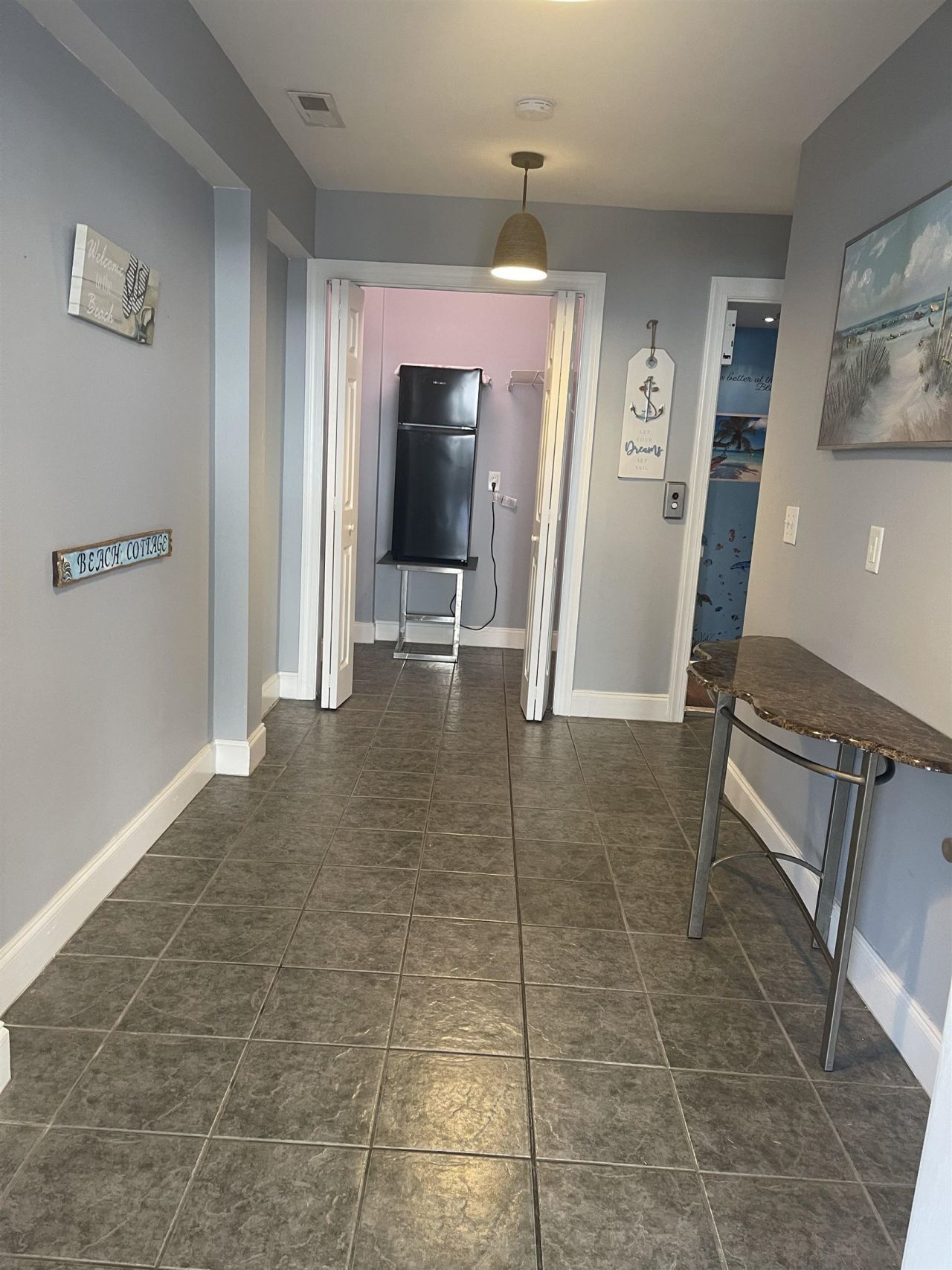 209 N Hillside Dr. Photo 8