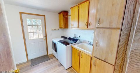 971 2100 East Street, Battle Mountain, NV 89820 Photo