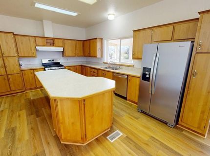 971 2100 East Street, Battle Mountain, NV 89820 Photo