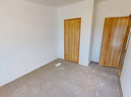 971 2100 East Street, Battle Mountain, NV 89820 Photo