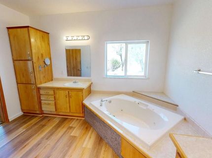 971 2100 East Street, Battle Mountain, NV 89820 Photo