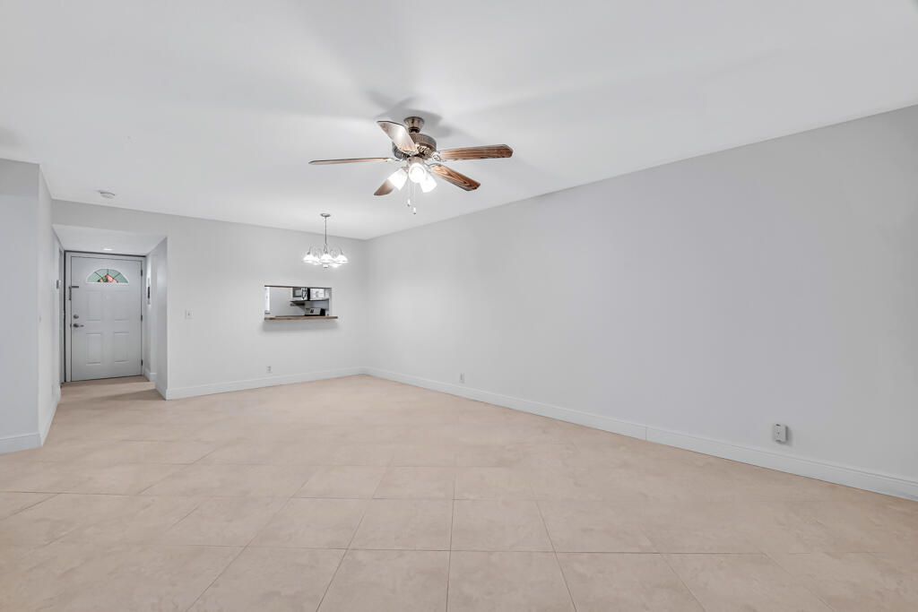 12013 Greenway Circle S, Unit 106, Royal Palm Beach, FL 33411 Photo