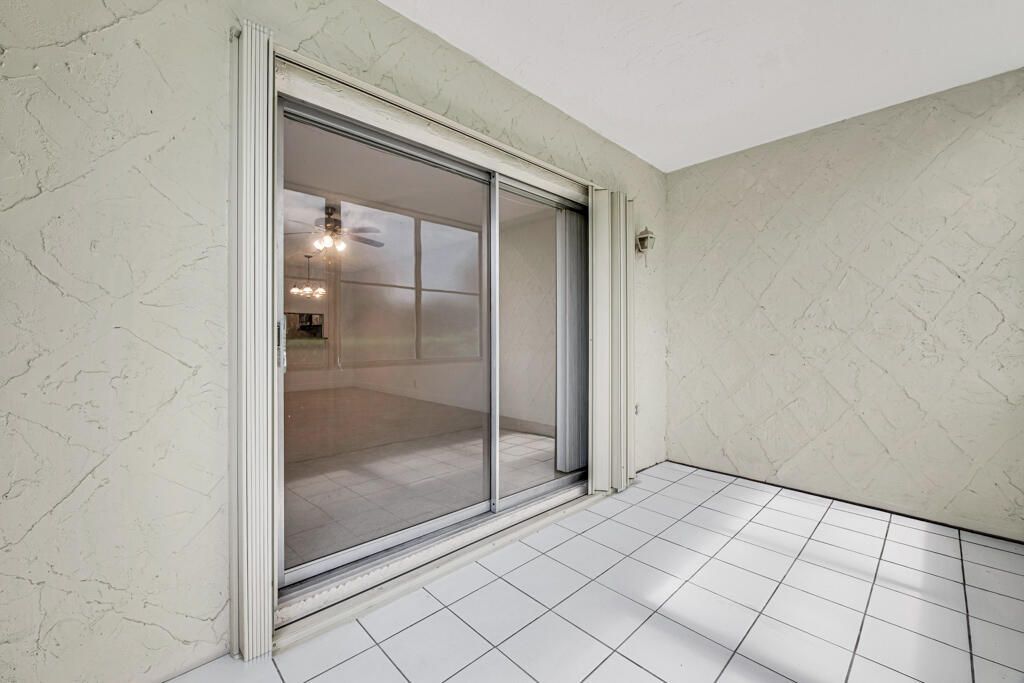 12013 Greenway Circle S, Unit 106, Royal Palm Beach, FL 33411 Photo