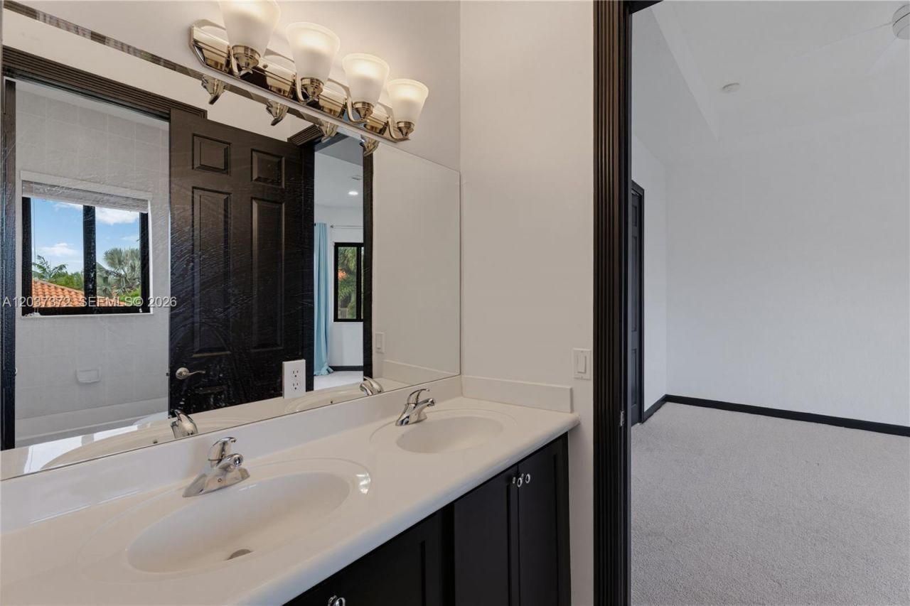 7504 SW 188th Ter, Cutler Bay, FL 33157 Photo