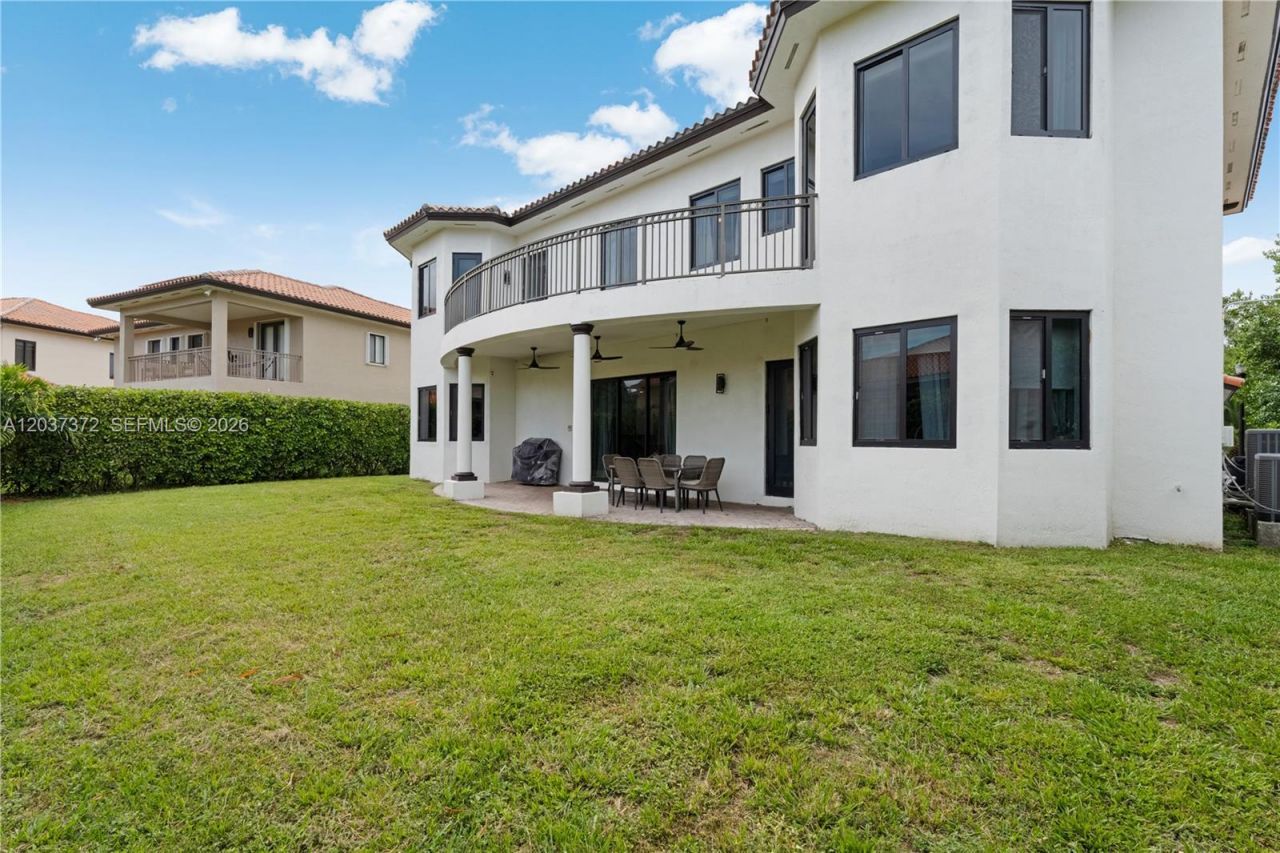 7504 SW 188th Ter, Cutler Bay, FL 33157 Photo