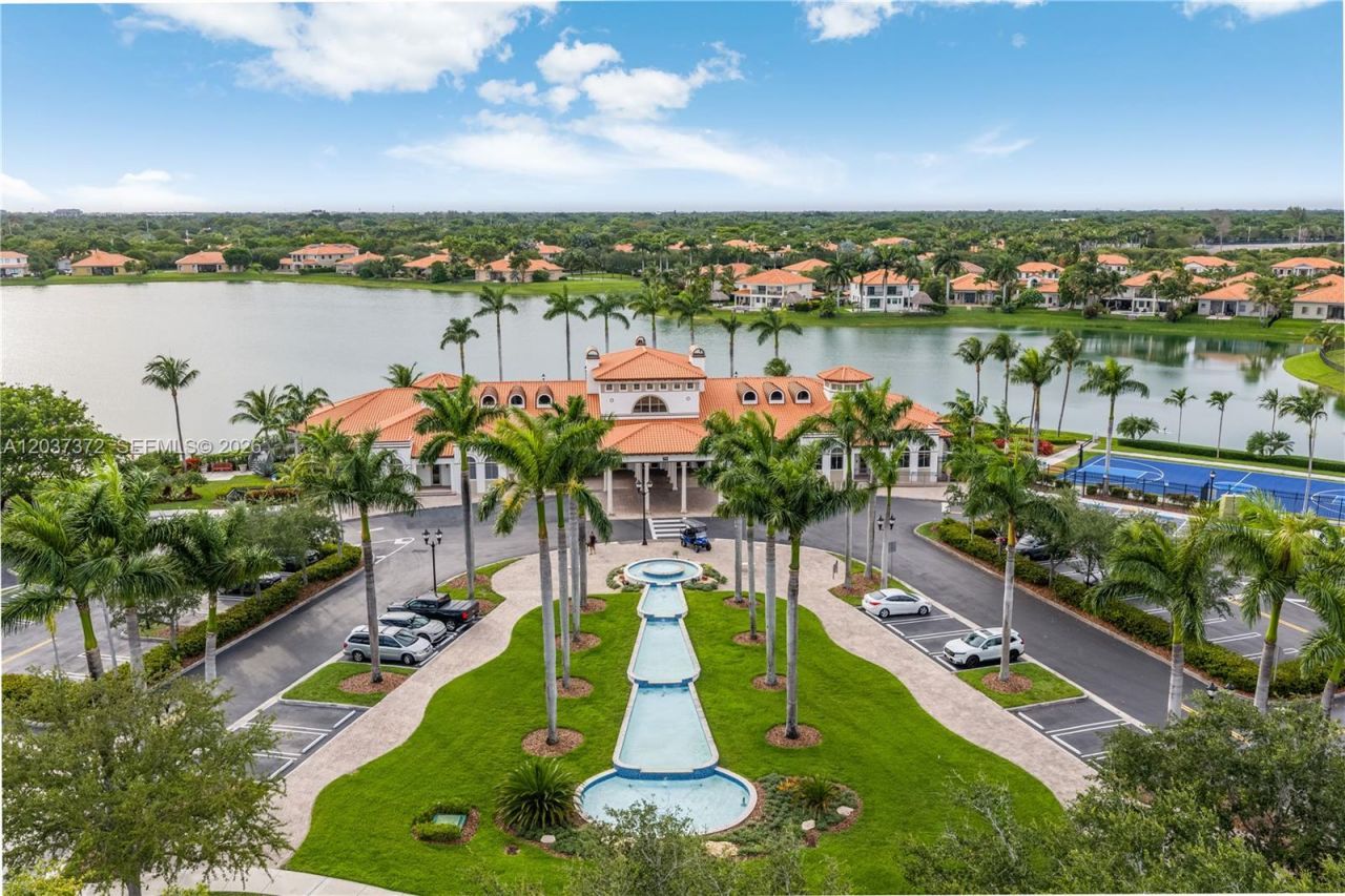 7504 SW 188th Ter, Cutler Bay, FL 33157 Photo