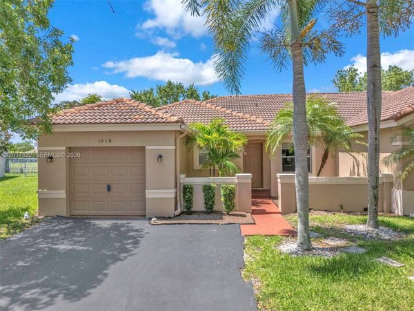 1918 Andromeda Ln , Unit 1918, Weston, FL 33327