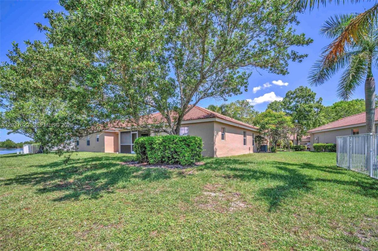 1918 Andromeda Ln, Unit 1918, Weston, FL 33327 Photo