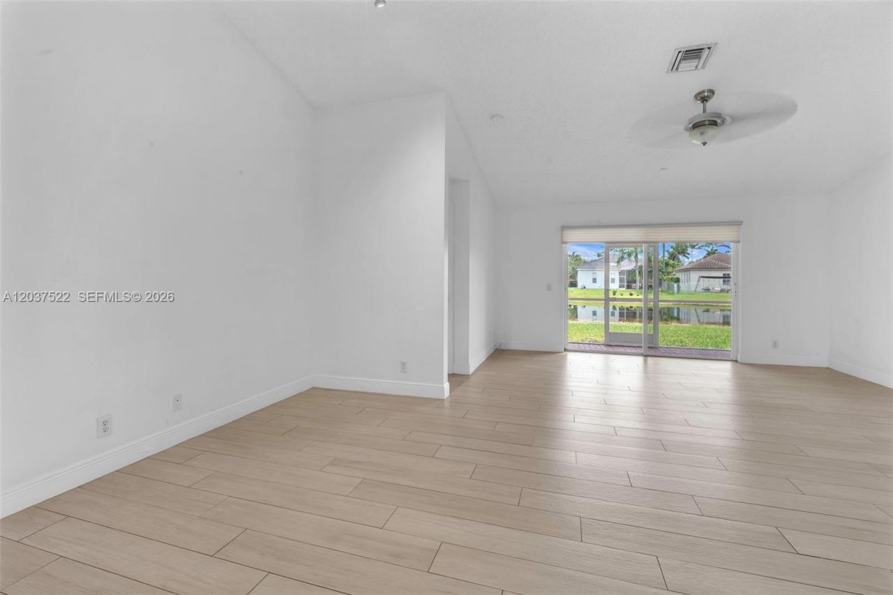 1918 Andromeda Ln, Unit 1918, Weston, FL 33327 Photo