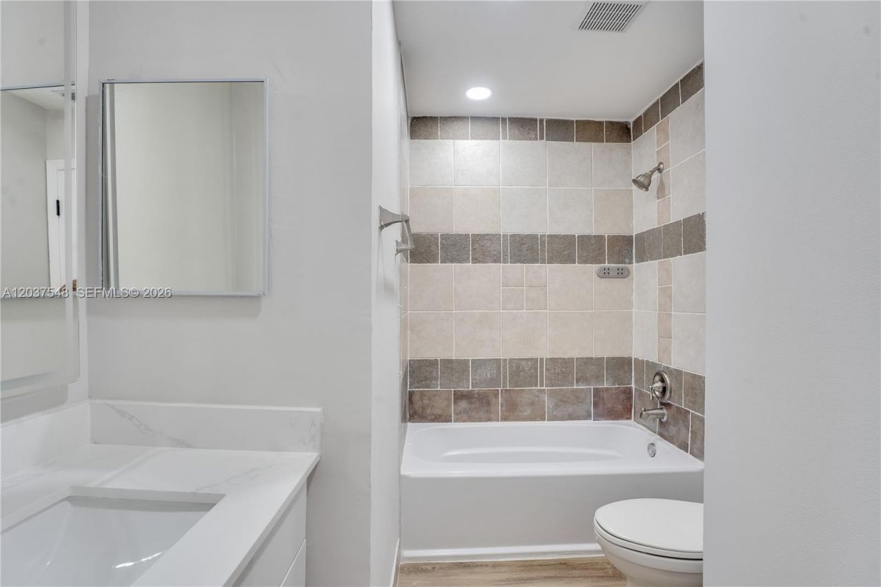 12666 NW 14th Pl, Sunrise, FL 33323 Photo
