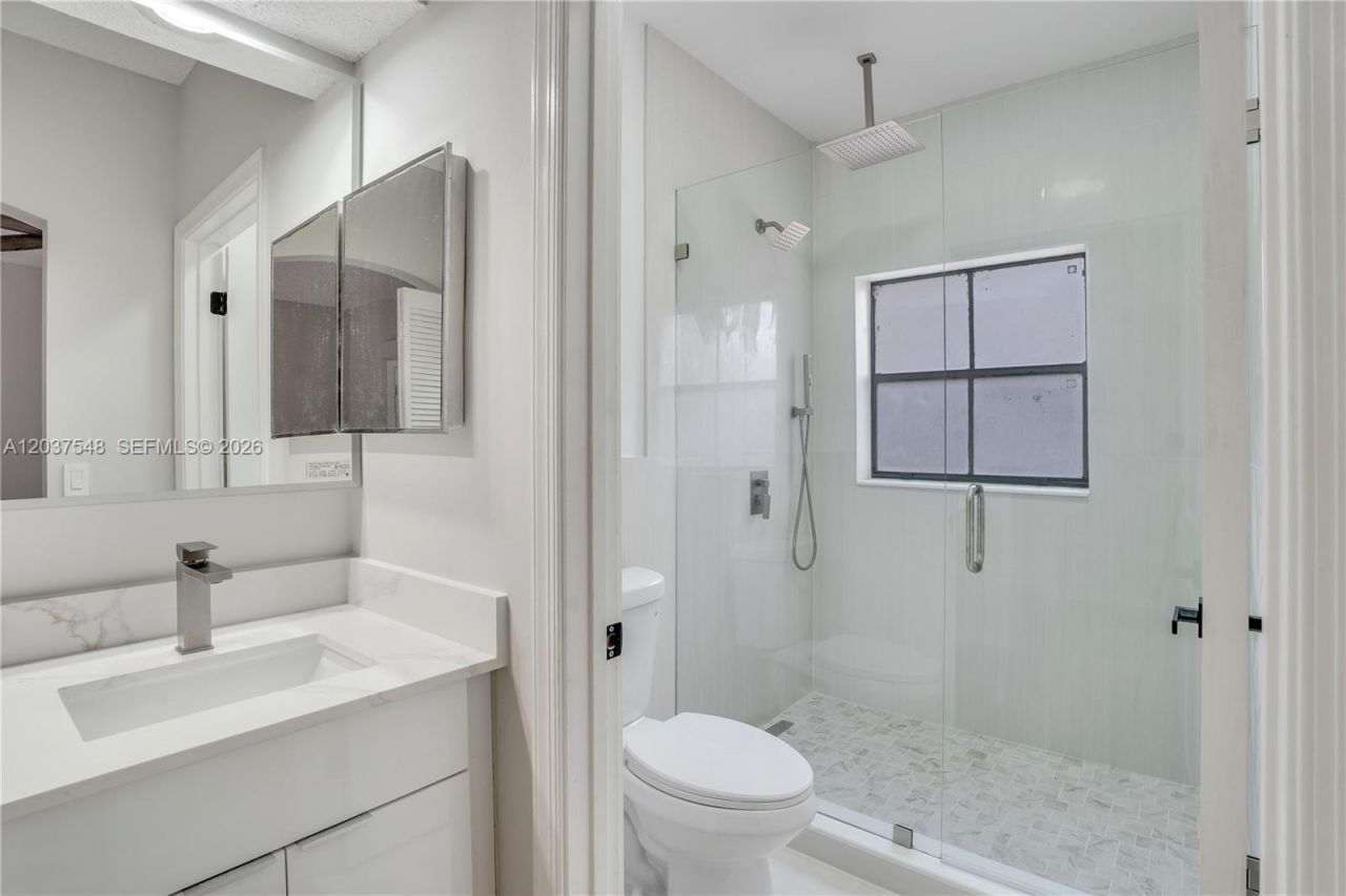 12666 NW 14th Pl, Sunrise, FL 33323 Photo