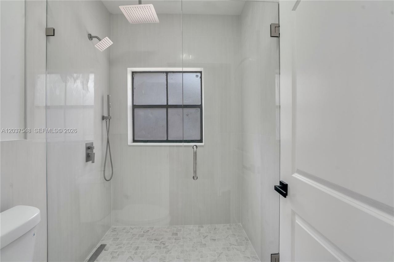 12666 NW 14th Pl, Sunrise, FL 33323 Photo
