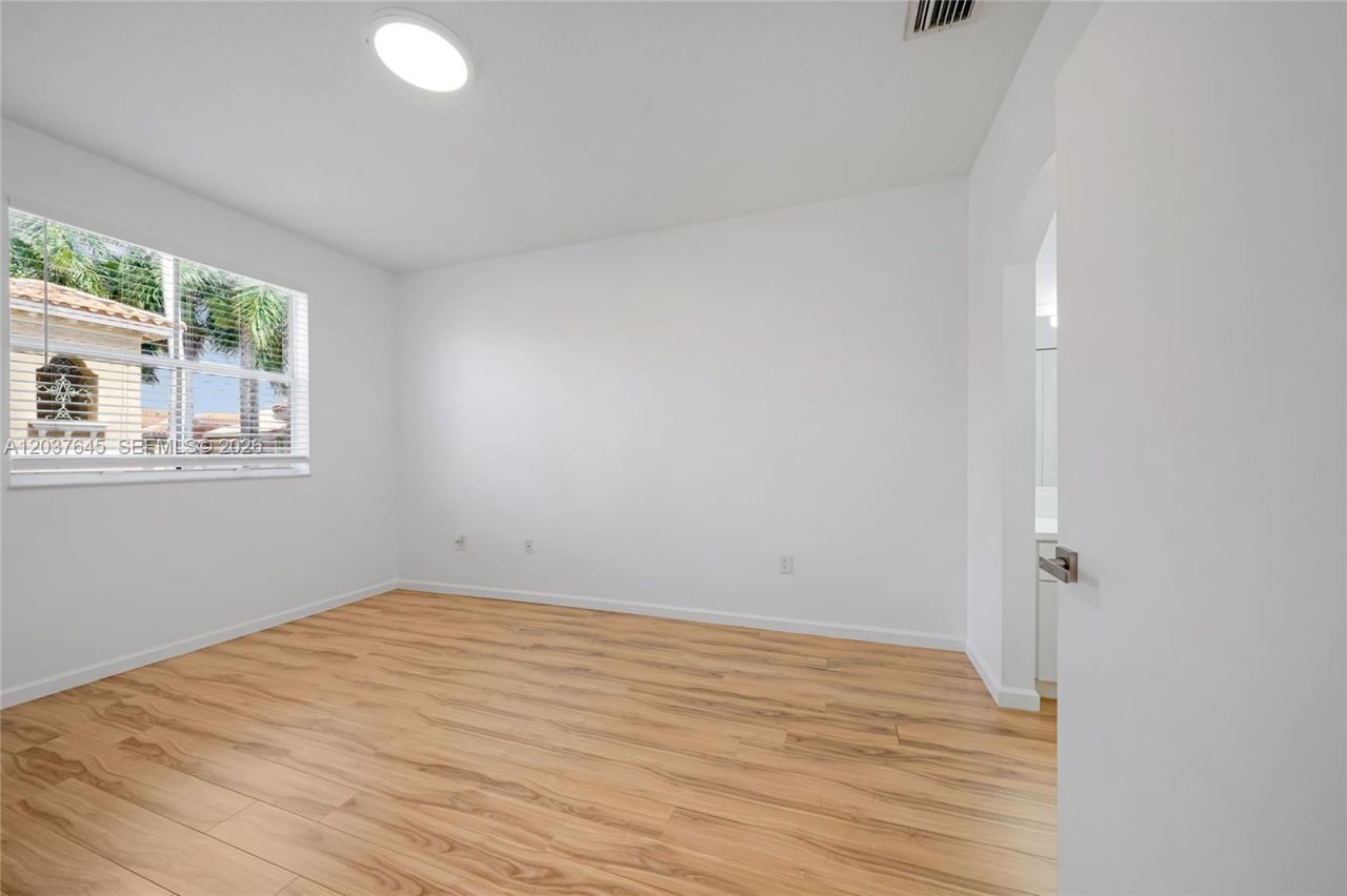 642 SW 106th Ave, Unit 1514, Pembroke Pines, FL 33025 Photo