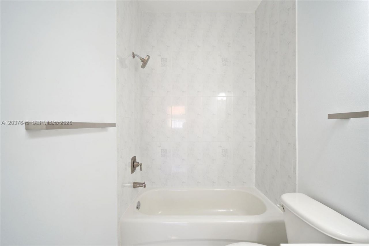 642 SW 106th Ave, Unit 1514, Pembroke Pines, FL 33025 Photo