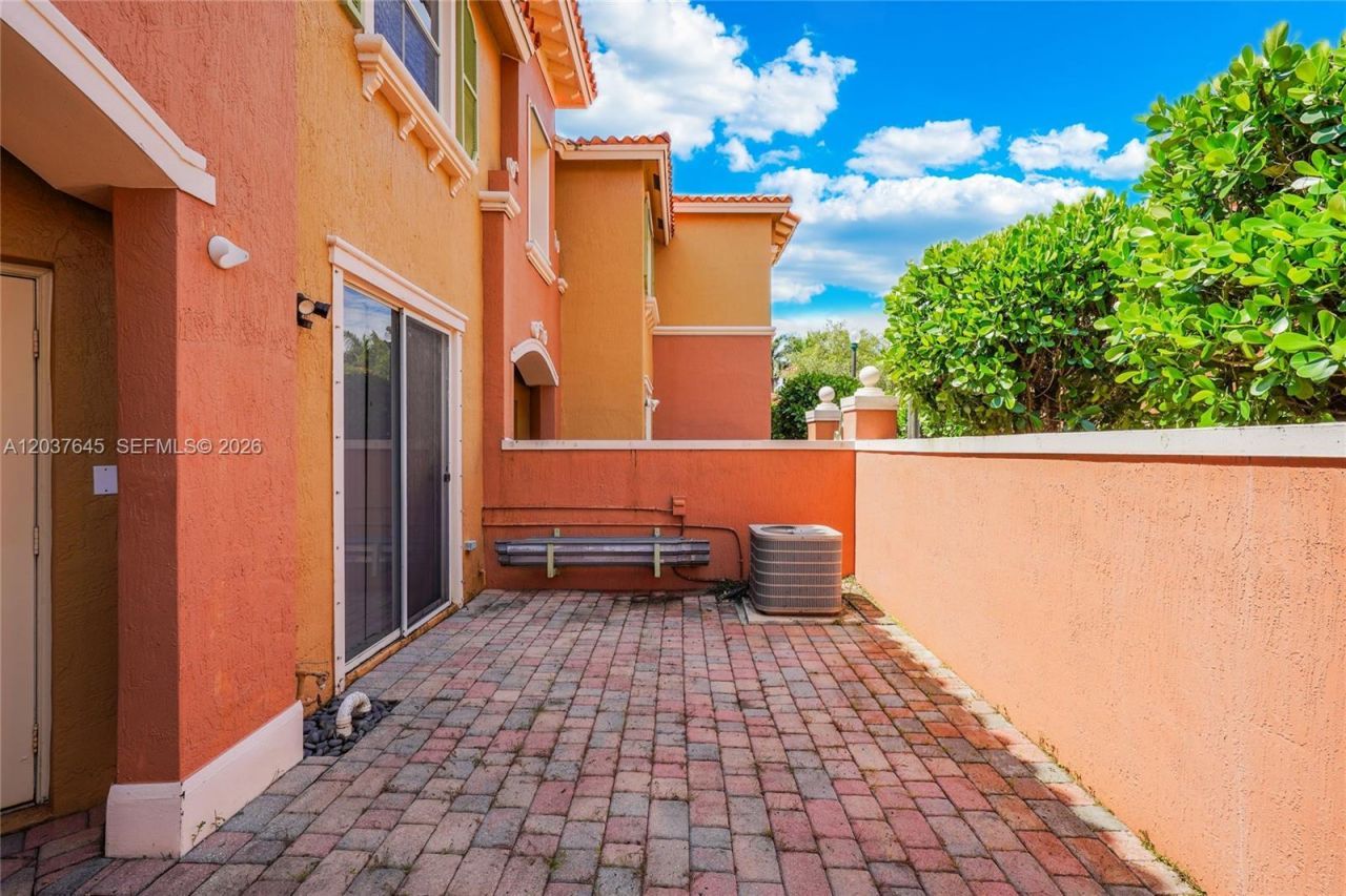 642 SW 106th Ave, Unit 1514, Pembroke Pines, FL 33025 Photo