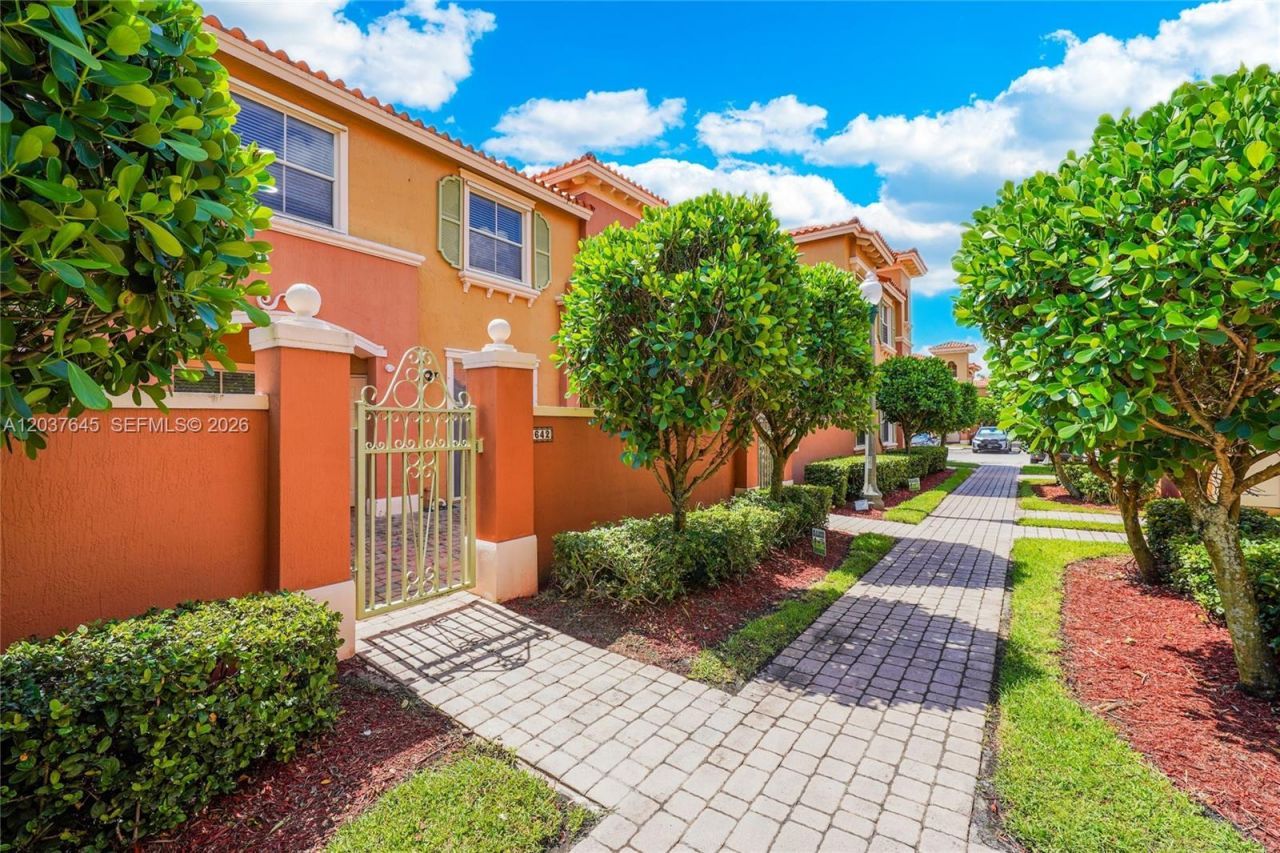 642 SW 106th Ave, Unit 1514, Pembroke Pines, FL 33025 Photo