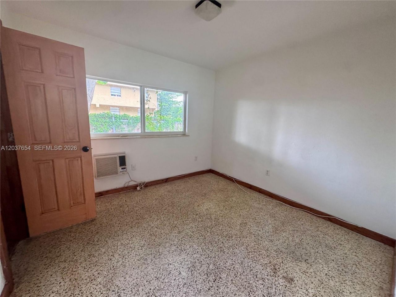 8440 NE 1st Ave , Unit 2, Miami, FL 33138 Photo