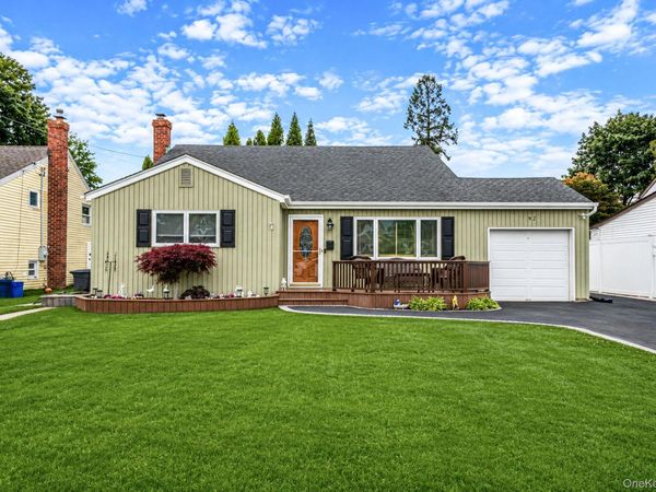 92 W 19th Street, Deer Park, NY 11729