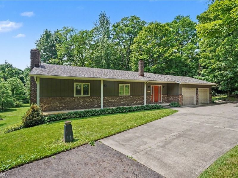 2882 Sharon Copley Road , Medina, OH 44256 Photo 2
