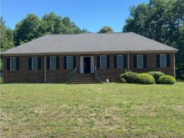 231 Pleasant View Drive , King William, VA 23009