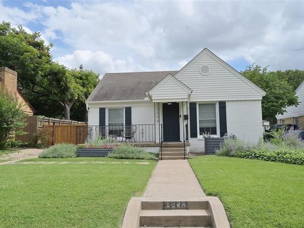2226 Carnes Street , Dallas, TX 75208