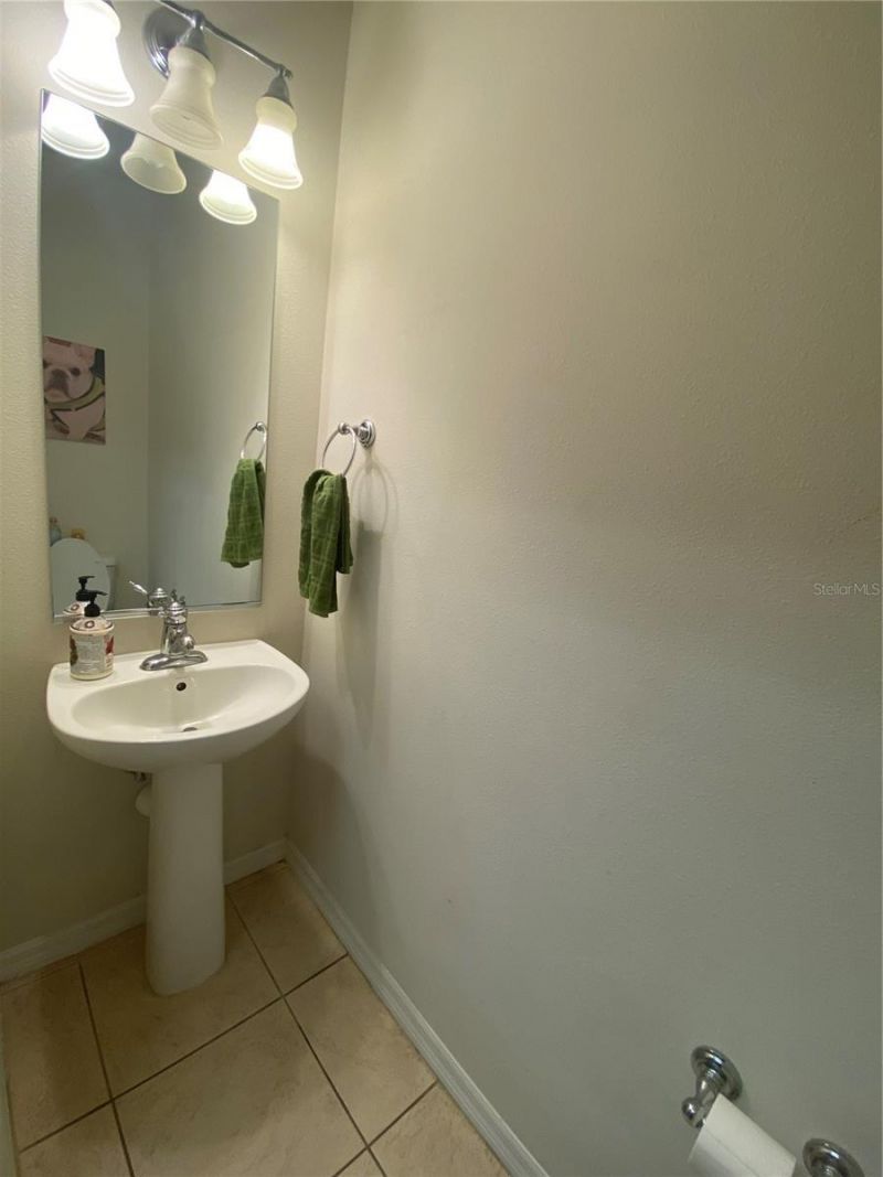 3870 82nd Avenue Cir E , Unit 104, Sarasota, FL 34243 Photo