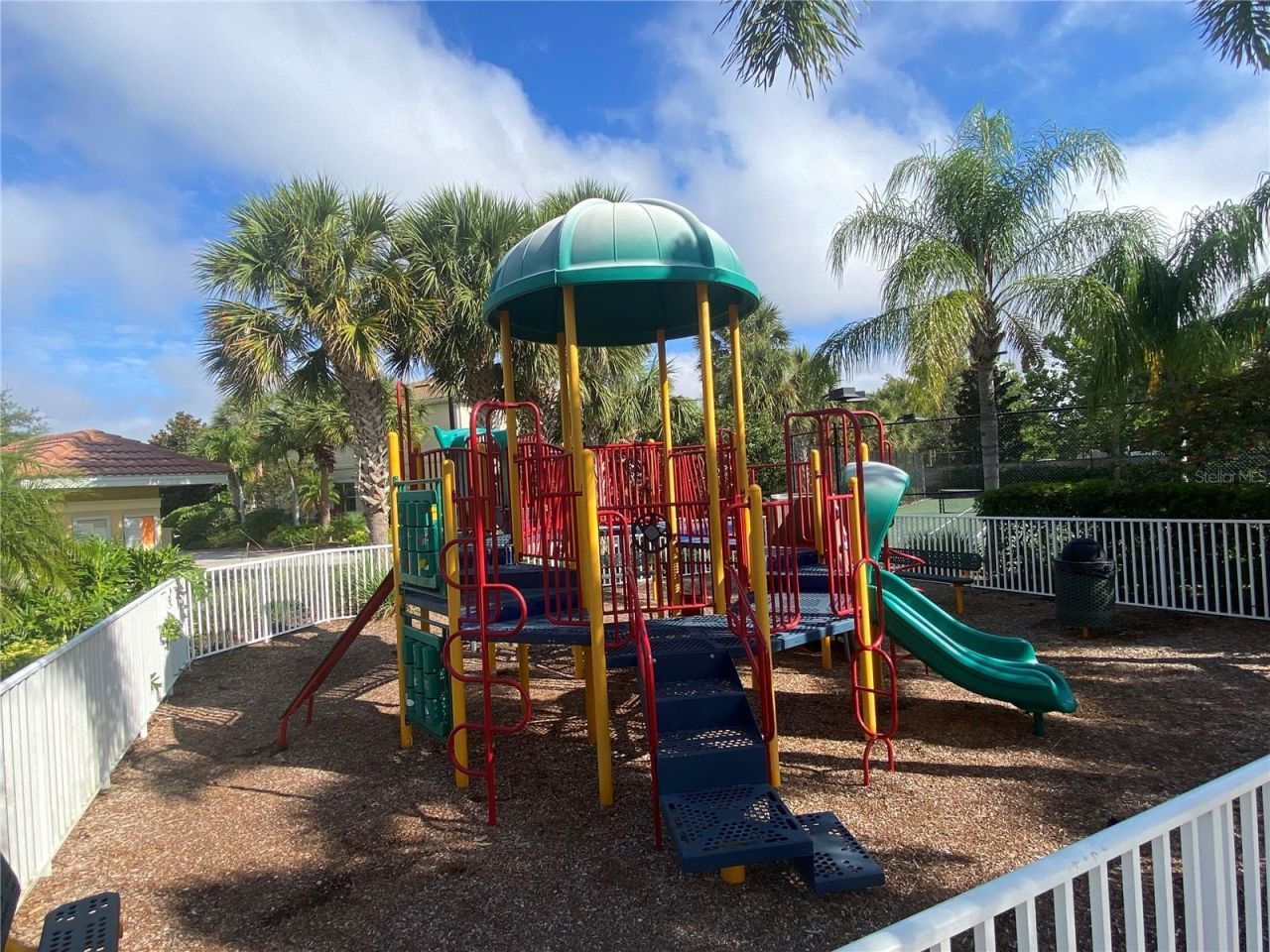 3870 82nd Avenue Cir E , Unit 104, Sarasota, FL 34243 Photo