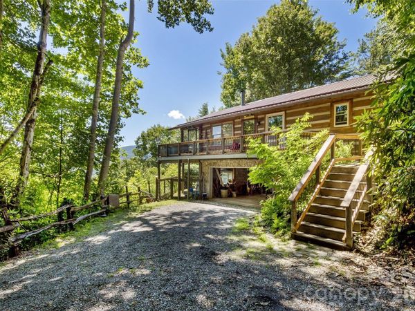 1059 Setzer Cove Road, Maggie Valley, NC 28751