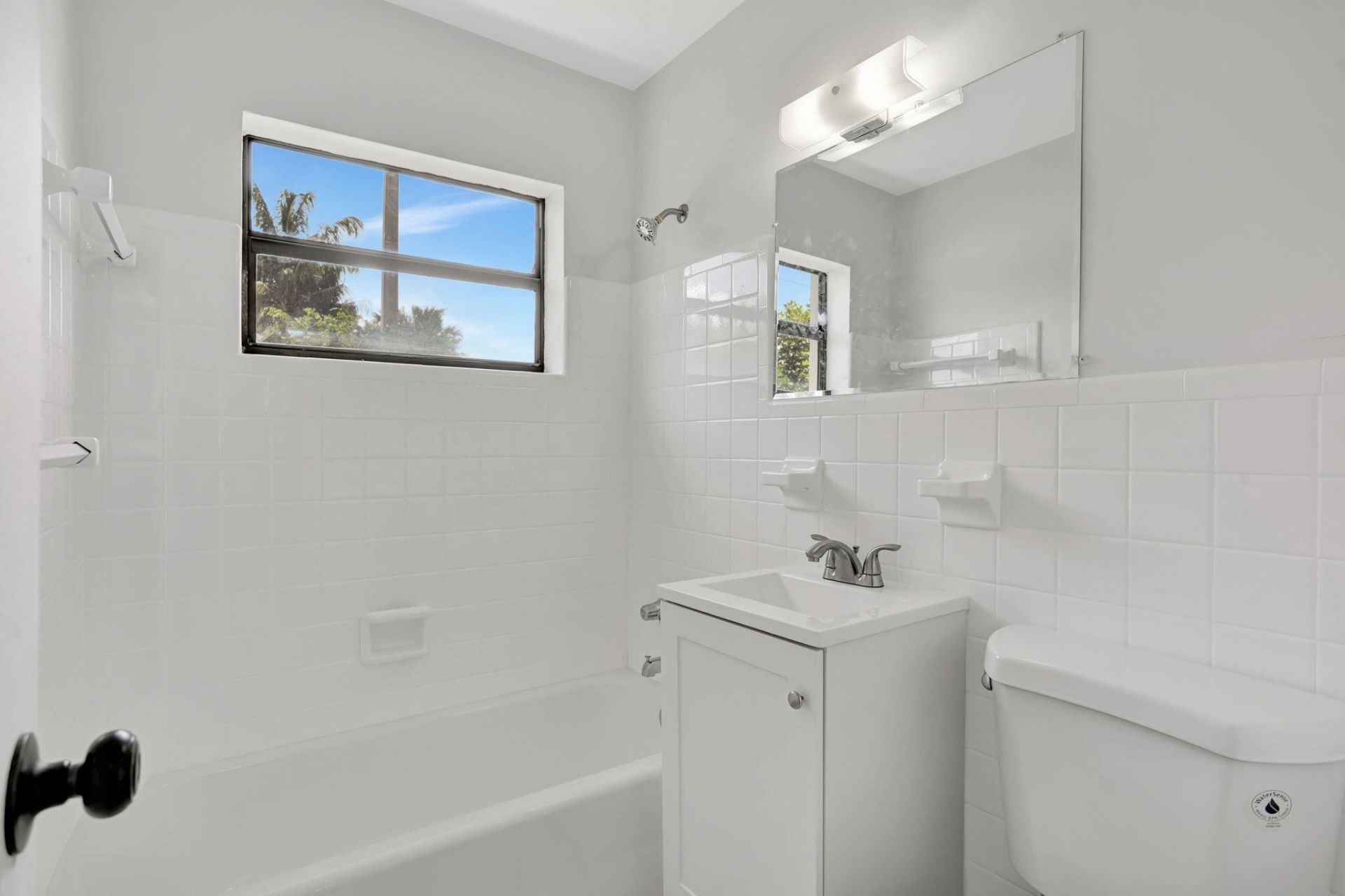 3060 NE 12th Avenue, Pompano Beach, FL 33064 Photo
