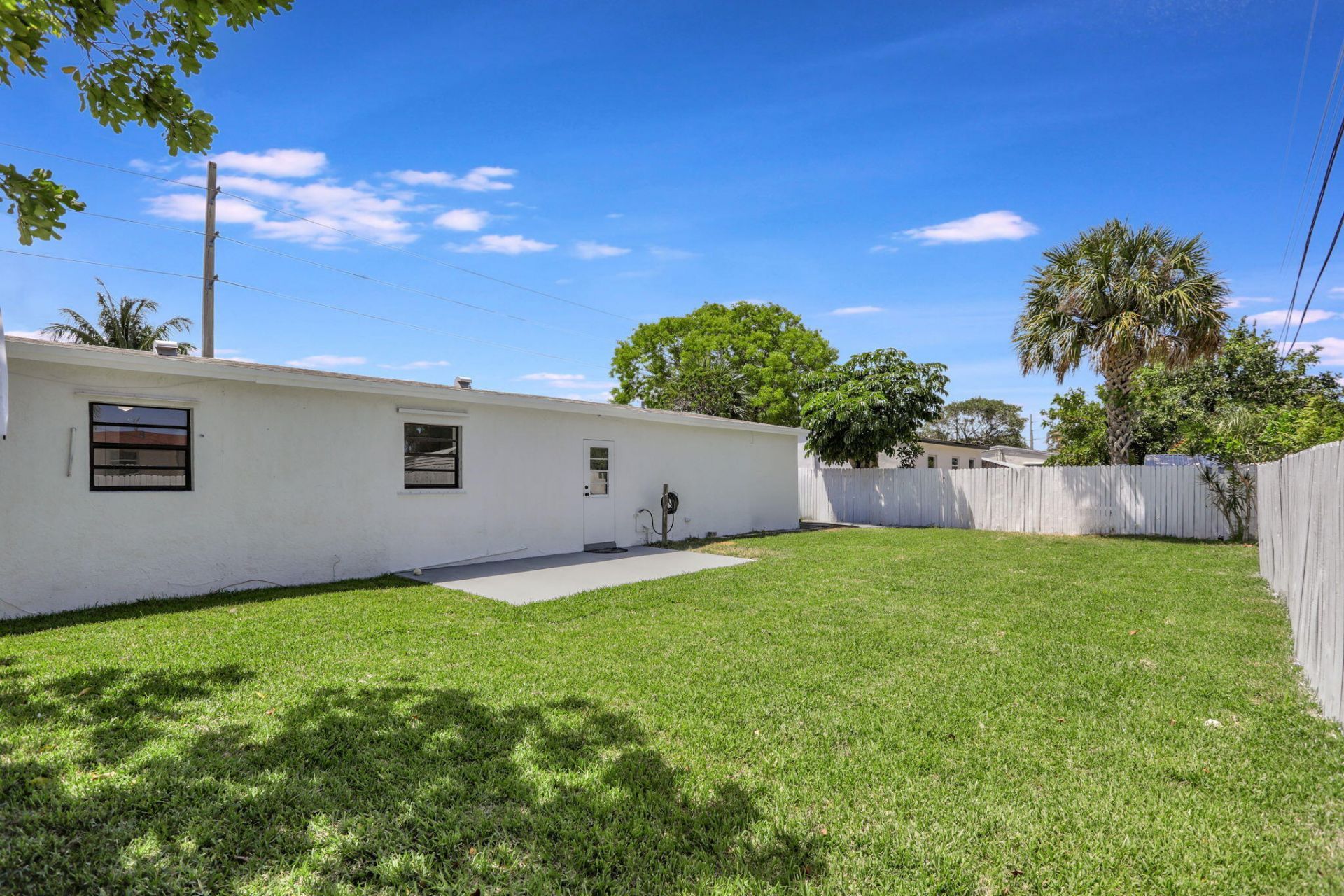 3060 NE 12th Avenue, Pompano Beach, FL 33064 Photo