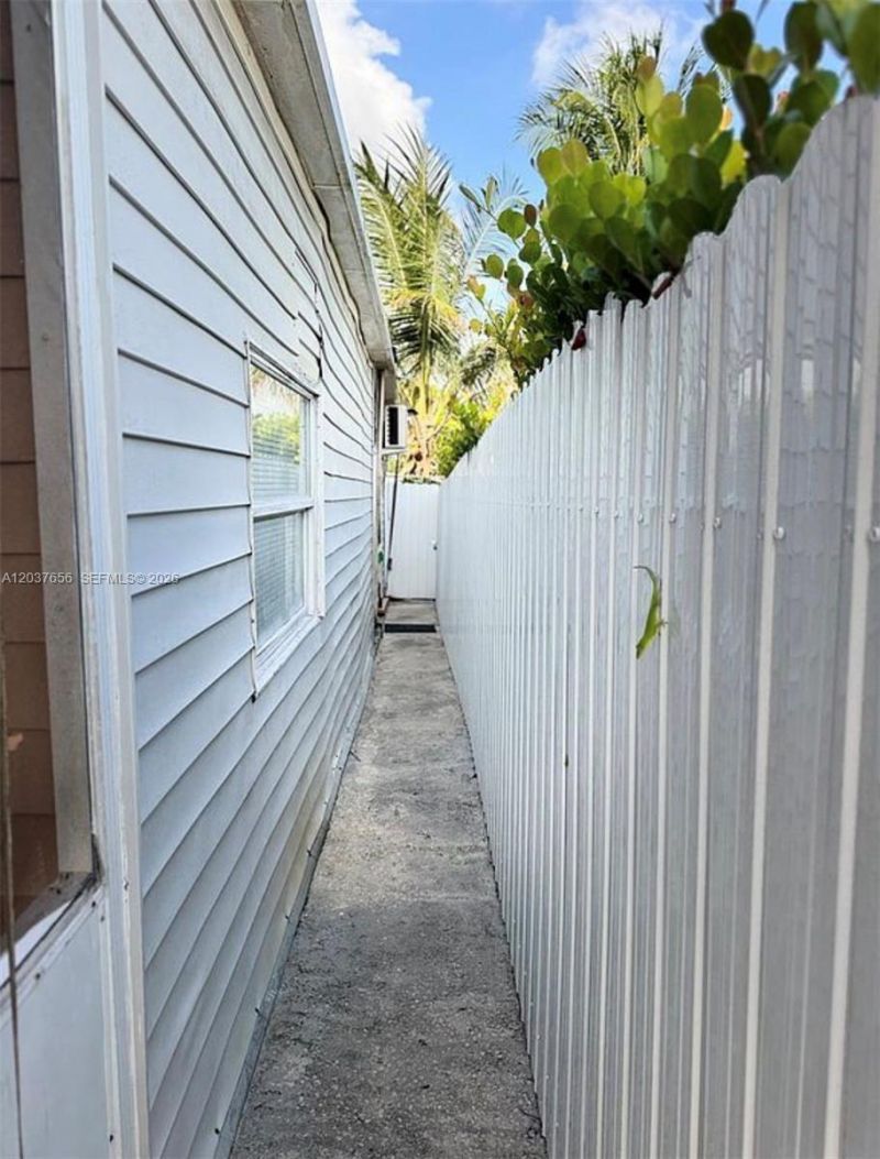 1133 SW 130th Ave , Miami, FL 33184 Photo