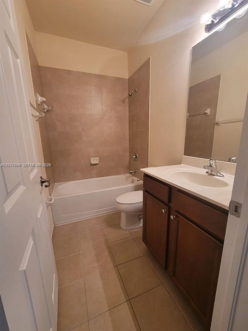 3537 W 89th Pl , Unit NA, Hialeah, FL 33018 Photo