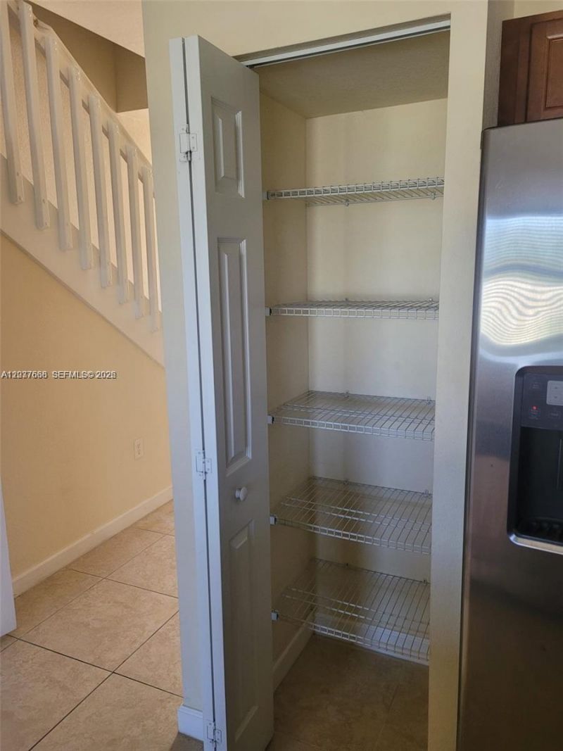 3537 W 89th Pl , Unit NA, Hialeah, FL 33018 Photo