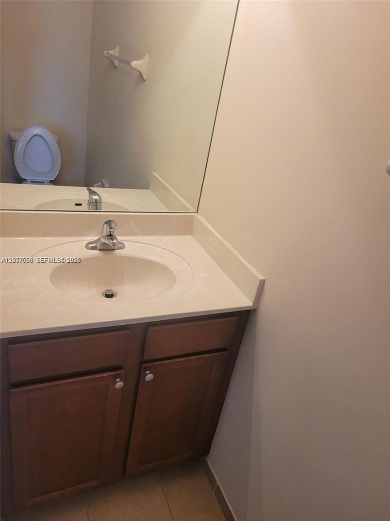 3537 W 89th Pl , Unit NA, Hialeah, FL 33018 Photo