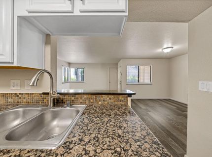 1537 Pyrenees Ave #21, Unit 21, Stockton, CA 95210 Photo