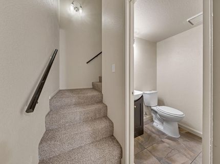 1537 Pyrenees Ave #21, Unit 21, Stockton, CA 95210 Photo